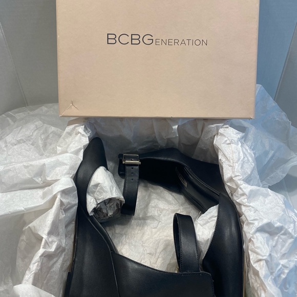 Sz 9 BCBGeneration BG-Tempest Black Vintage Devon Leather High Heel Wedge… - Picture 16 of 16